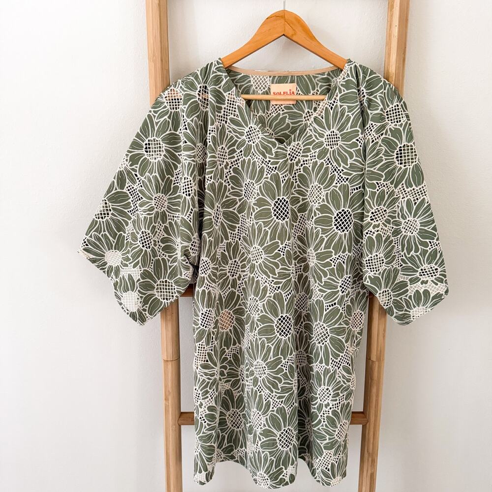 Solelia Women’s Medium Olive Green Floral Eyelet Embroidered Shift Dress Boho